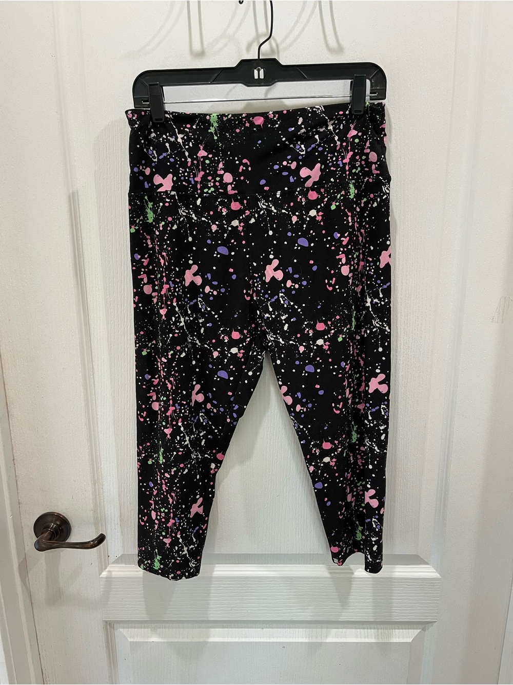 Black Splatter Print Active Leggings with Pink & Purple Accents